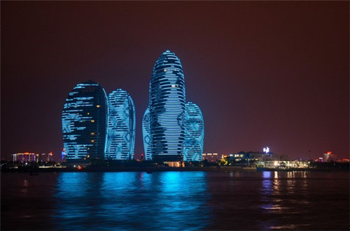 TST韩国秘制炸鸡