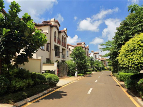 侃侃而谈的侃是什么意思（侃侃而谈的侃是什么意思?）